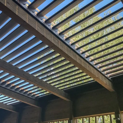 pavillon-horizontale-ueberdachung-astano-01